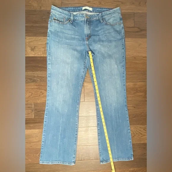 Levi's Low Boot Cut 545 Jeans Light Wash Size 14 Medium - Picture 12 of 14